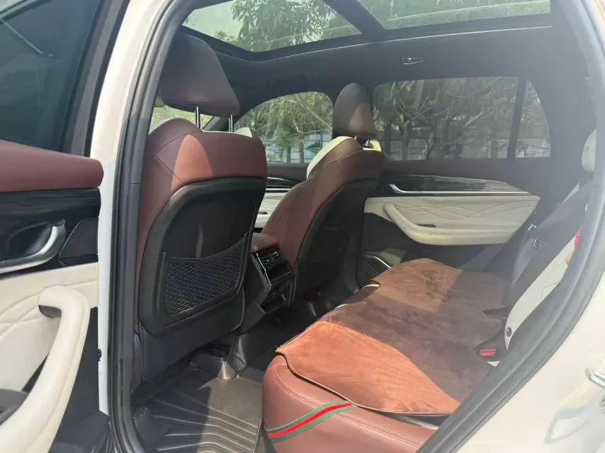 2021 Geely Monjaro 2.0T 218HP L4 7DCT,autocango,china used car exporter,china ev exporter,chinese used car exporter,chinese used ev exporter