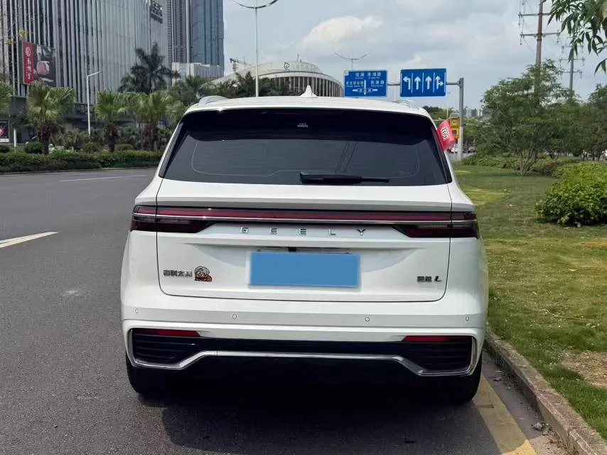 2021 Geely Monjaro 2.0T 218HP L4 7DCT,autocango,china used car exporter,china ev exporter,chinese used car exporter,chinese used ev exporter