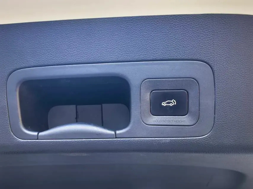 2022 GAC Trumpchi GS4 1.5T 169HP L4 6AT,autocango,china used car exporter,china ev exporter,chinese used car exporter,chinese used ev exporter