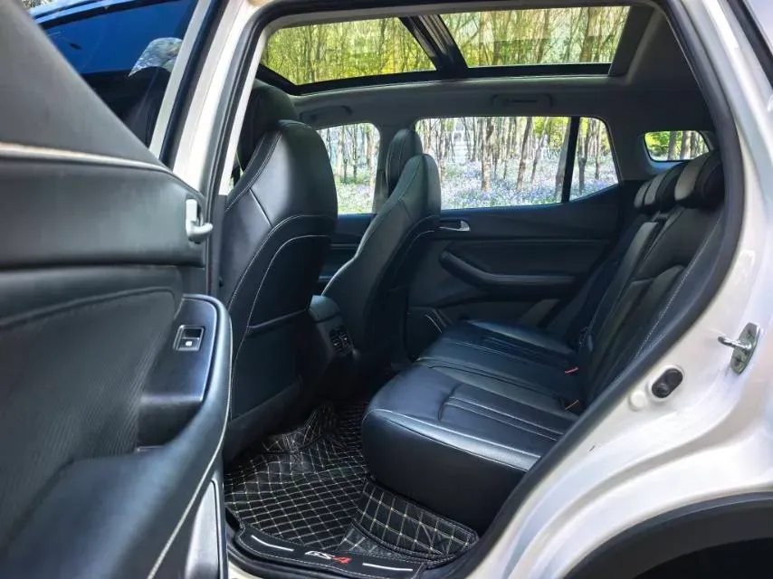 2022 GAC Trumpchi GS4 1.5T 169HP L4 6AT,autocango,china used car exporter,china ev exporter,chinese used car exporter,chinese used ev exporter