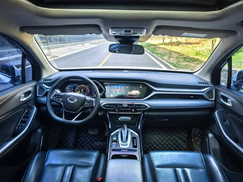 2022 GAC Trumpchi GS4 1.5T 169HP L4 6AT,autocango,china used car exporter,china ev exporter,chinese used car exporter,chinese used ev exporter