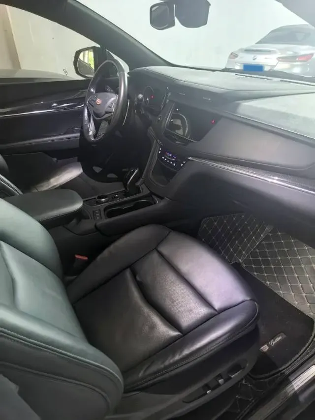 2021 Cadillac XT5 2.0T 237HP L4 9AT,autocango,china used car exporter,china ev exporter,chinese used car exporter,chinese used ev exporter