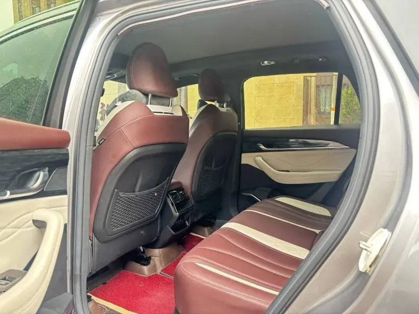 2024 Geely Monjaro 2.0T 238HP L4 8AT,autocango,china used car exporter,china ev exporter,chinese used car exporter,chinese used ev exporter