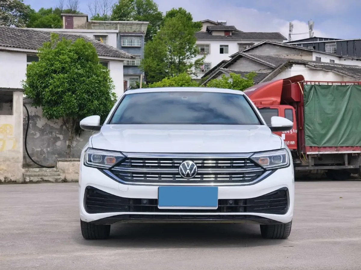 2023 Volkswagen Sagitar 1.4T 150HP L4 7DCT,autocango,china used car exporter,china ev exporter,chinese used car exporter,chinese used ev exporter
