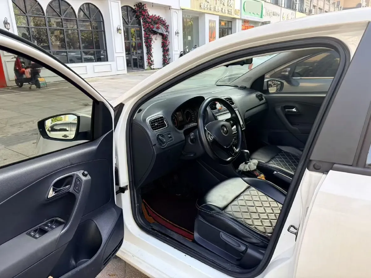 2018 Chery Tiggo 7 1.5T 156HP L4 6DCT,autocango,china used car exporter,china ev exporter,chinese used car exporter,chinese used ev exporter