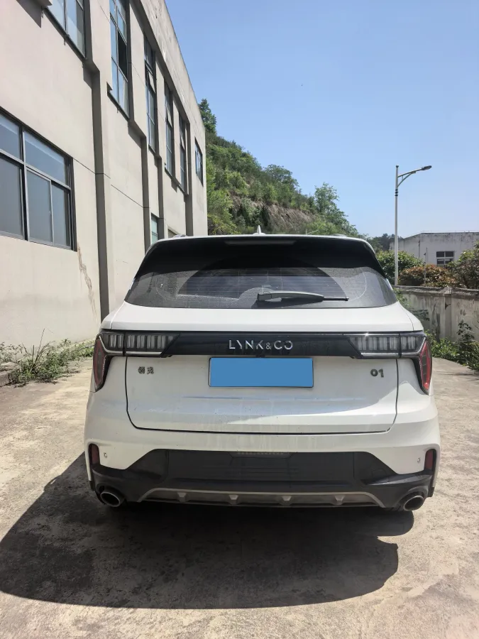 2021 LYNK&CO 01 2.0T 218HP L4 8AT,autocango,china used car exporter,china ev exporter,chinese used car exporter,chinese used ev exporter