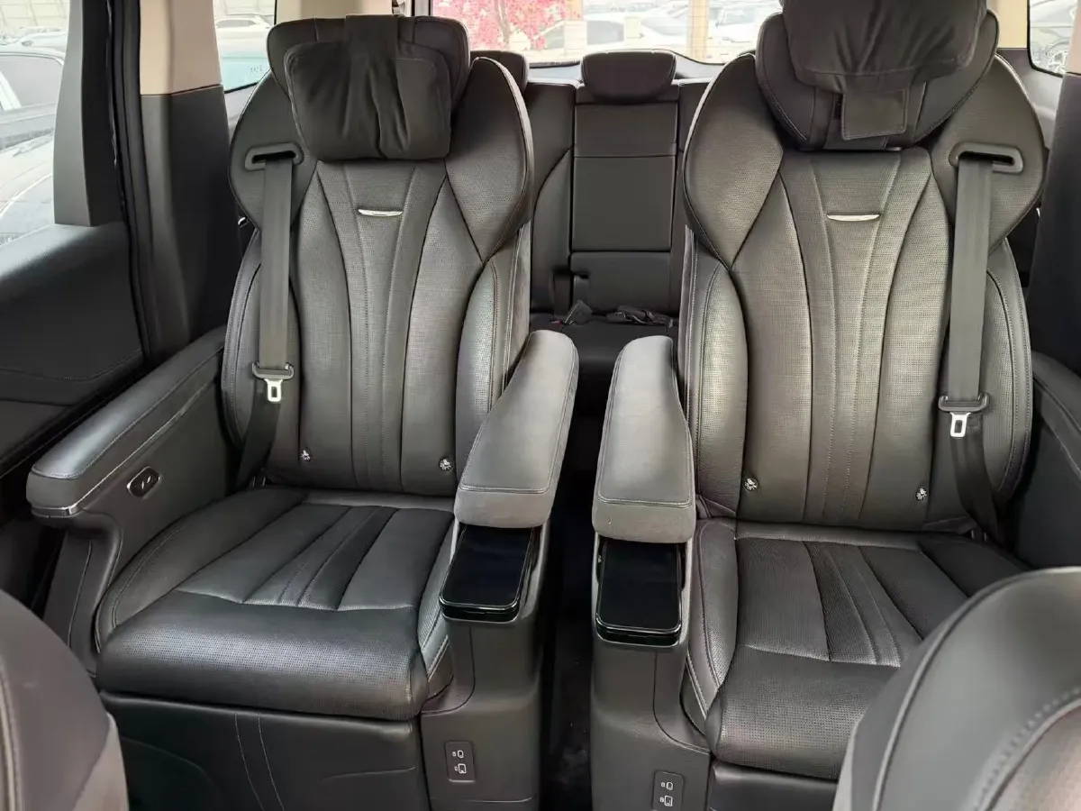 2024 HongQi HQ9 2.0T 163HP L4 1DHT PHEV 20.14KWH,autocango,china used car exporter,china ev exporter,chinese used car exporter,chinese used ev exporter