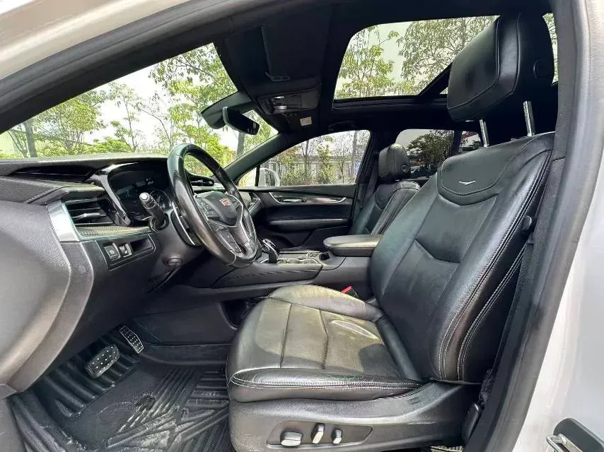 2020 Cadillac XT5 2.0T 241HP L4 9AT,autocango,china used car exporter,china ev exporter,chinese used car exporter,chinese used ev exporter