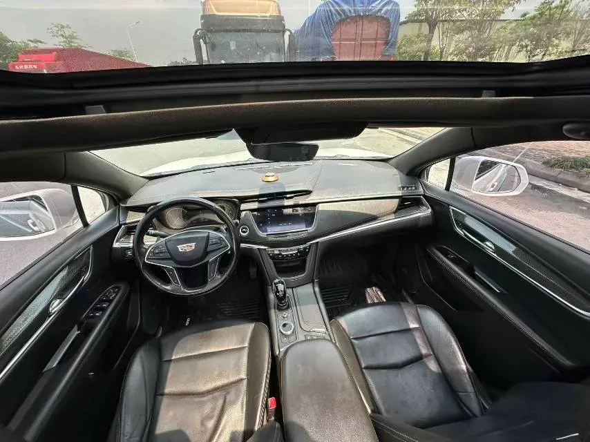 2020 Cadillac XT5 2.0T 241HP L4 9AT,autocango,china used car exporter,china ev exporter,chinese used car exporter,chinese used ev exporter