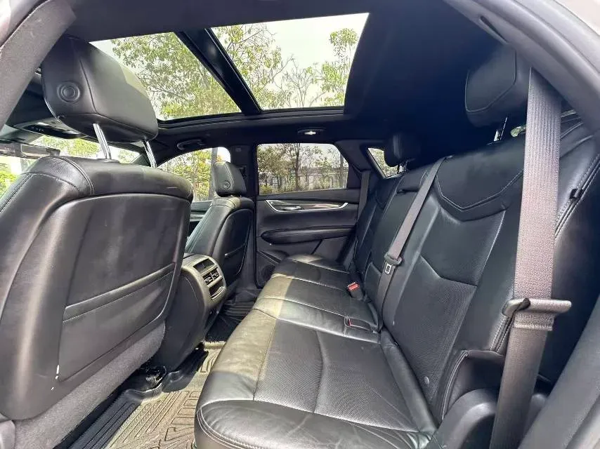 2020 Cadillac XT5 2.0T 241HP L4 9AT,autocango,china used car exporter,china ev exporter,chinese used car exporter,chinese used ev exporter