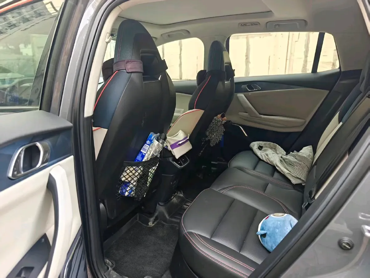 2020 LYNK&CO 06 1.5T 177HP L3 7DCT,autocango,china used car exporter,china ev exporter,chinese used car exporter,chinese used ev exporter