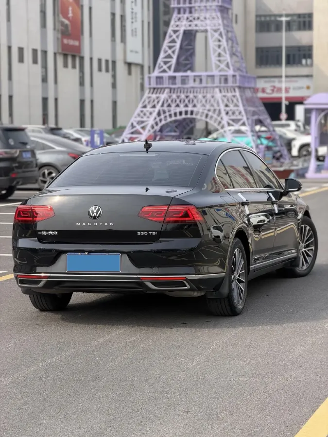 2020 Volkswagen Magotan 2.0T 186HP L4 7DCT,autocango,china used car exporter,china ev exporter,chinese used car exporter,chinese used ev exporter