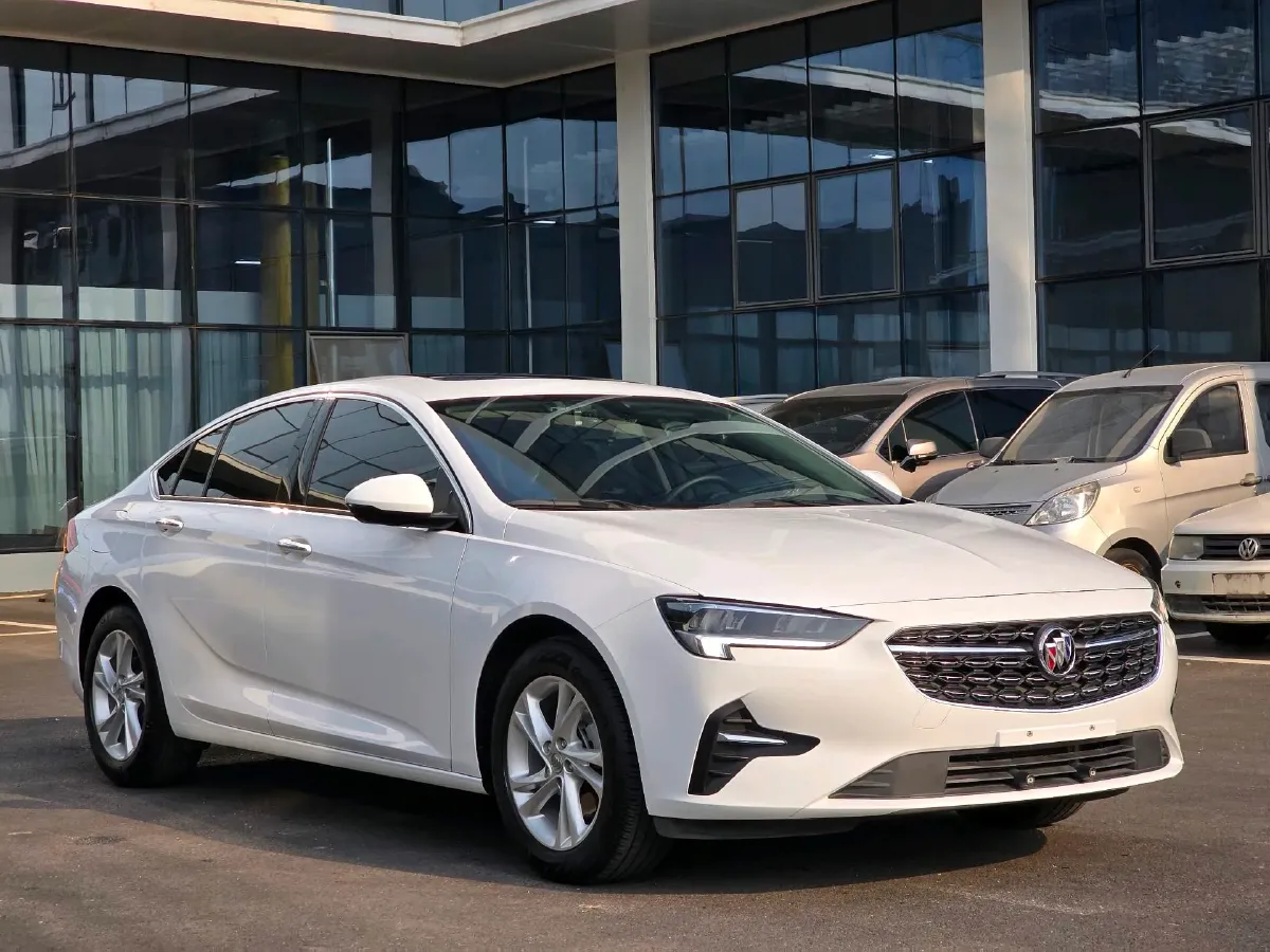 2022 Buick Regal 1.5T 169HP L4 9AT,autocango,china used car exporter,china ev exporter,chinese used car exporter,chinese used ev exporter