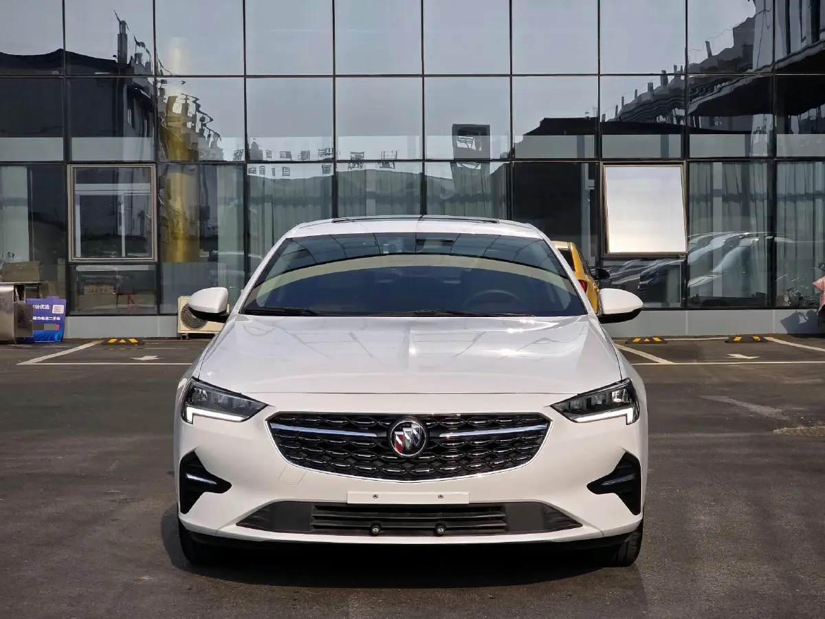 2022 Buick Regal 1.5T 169HP L4 9AT,autocango,china used car exporter,china ev exporter,chinese used car exporter,chinese used ev exporter