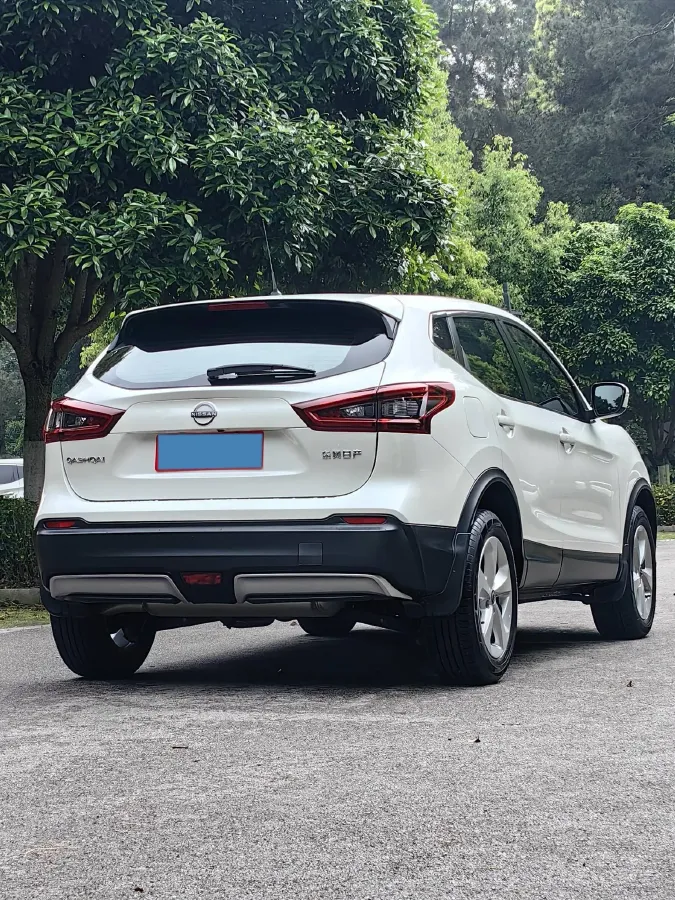 2023 Nissan Qashqai 2.0L 151HP L4 CVT,autocango,china used car exporter,china ev exporter,chinese used car exporter,chinese used ev exporter