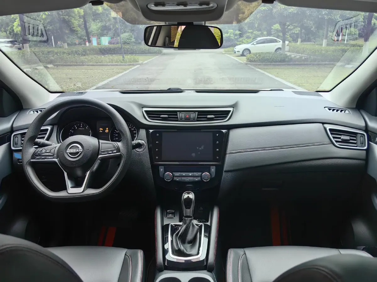 2023 Nissan Qashqai 2.0L 151HP L4 CVT,autocango,china used car exporter,china ev exporter,chinese used car exporter,chinese used ev exporter