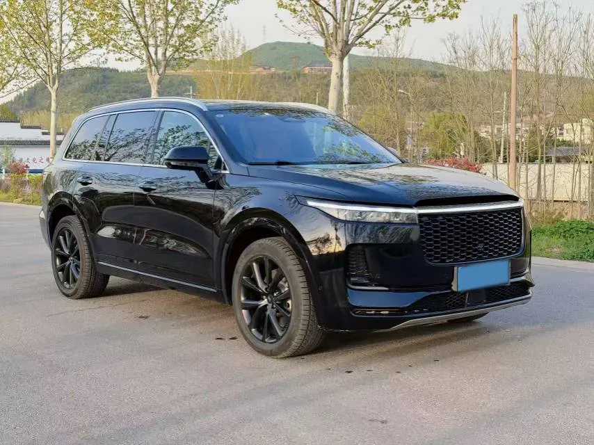 2021 Li ONE Range Extended 131HP REEV 40.5KWH,autocango,china used car exporter,china ev exporter,chinese used car exporter,chinese used ev exporter