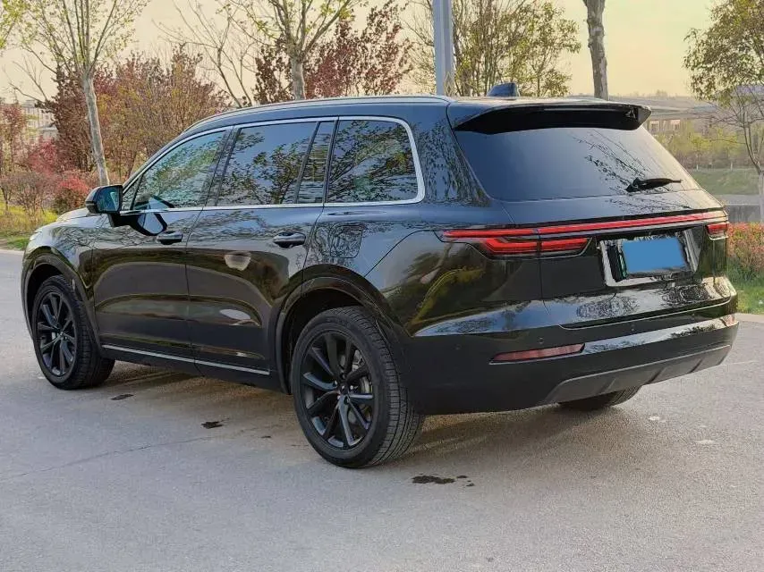 2021 Li ONE Range Extended 131HP REEV 40.5KWH,autocango,china used car exporter,china ev exporter,chinese used car exporter,chinese used ev exporter