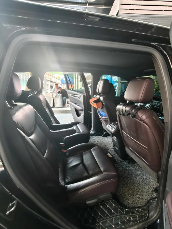 2020 Cadillac XT6 2.0T 237HP L4 9AT,autocango,china used car exporter,china ev exporter,chinese used car exporter,chinese used ev exporter