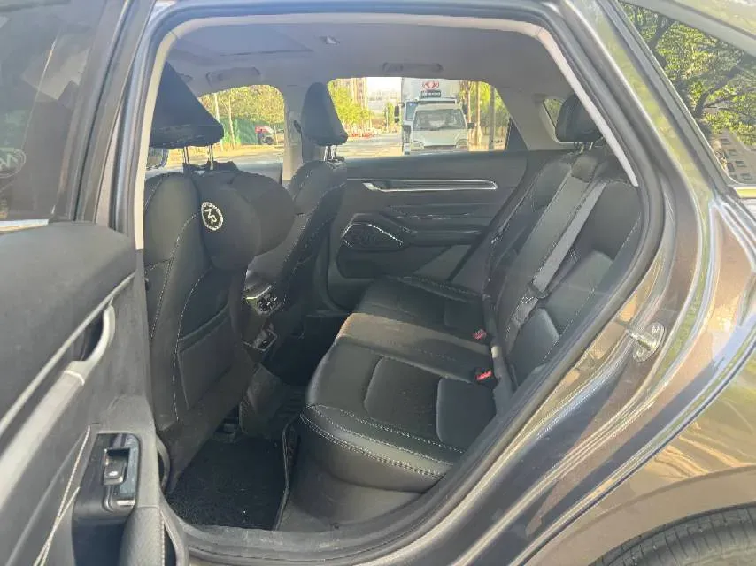 2022 Geely Emgrand 1.5L 114HP L4 CVT,autocango,china used car exporter,china ev exporter,chinese used car exporter,chinese used ev exporter