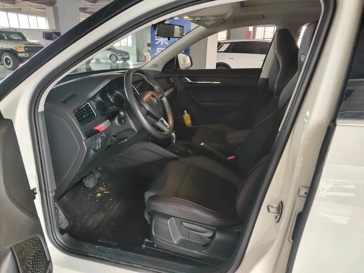 2021 Skoda Kamiq 1.2T 116HP L4 7DCT,autocango,china used car exporter,china ev exporter,chinese used car exporter,chinese used ev exporter