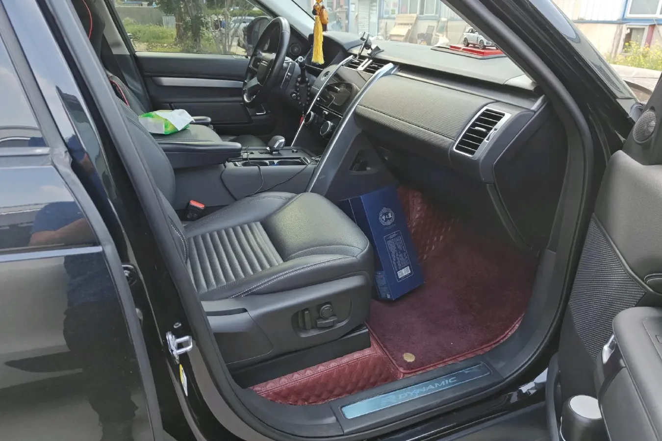 2021 Land Rover Discovery 3.0T 360HP L6 8AT,autocango,china used car exporter,china ev exporter,chinese used car exporter,chinese used ev exporter