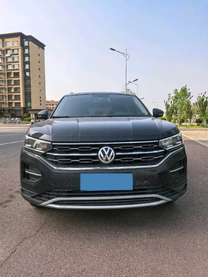2019 Jeep Cherokee 2.0T 234HP L4 9AT,autocango,china used car exporter,china ev exporter,chinese used car exporter,chinese used ev exporter