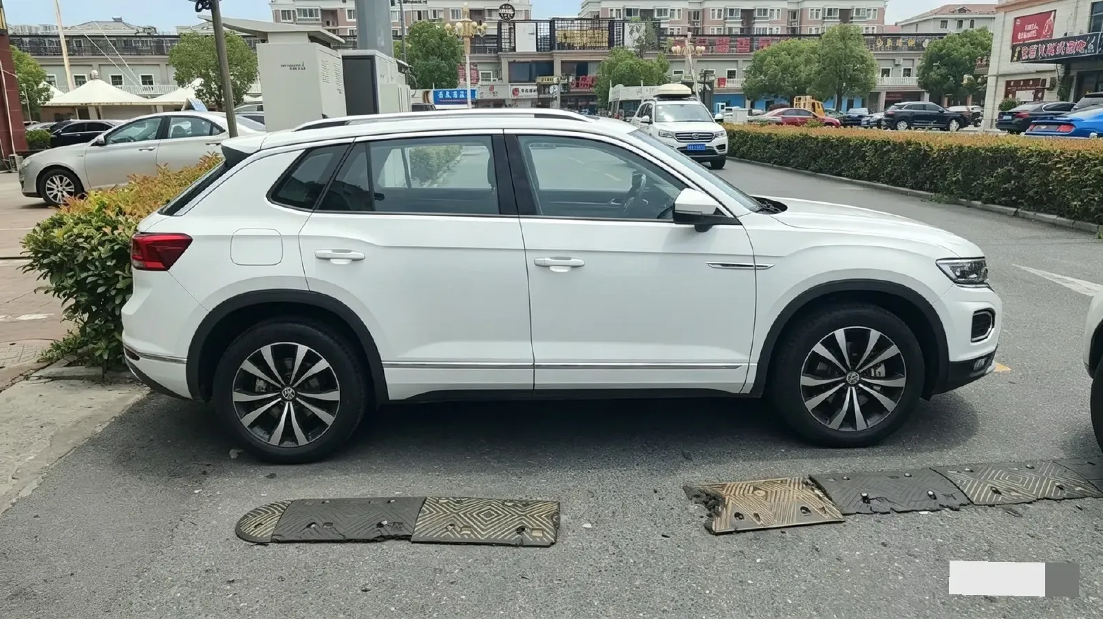 2021 Volkswagen T-Roc 1.4T 150HP L4 7DCT,autocango,china used car exporter,china ev exporter,chinese used car exporter,chinese used ev exporter