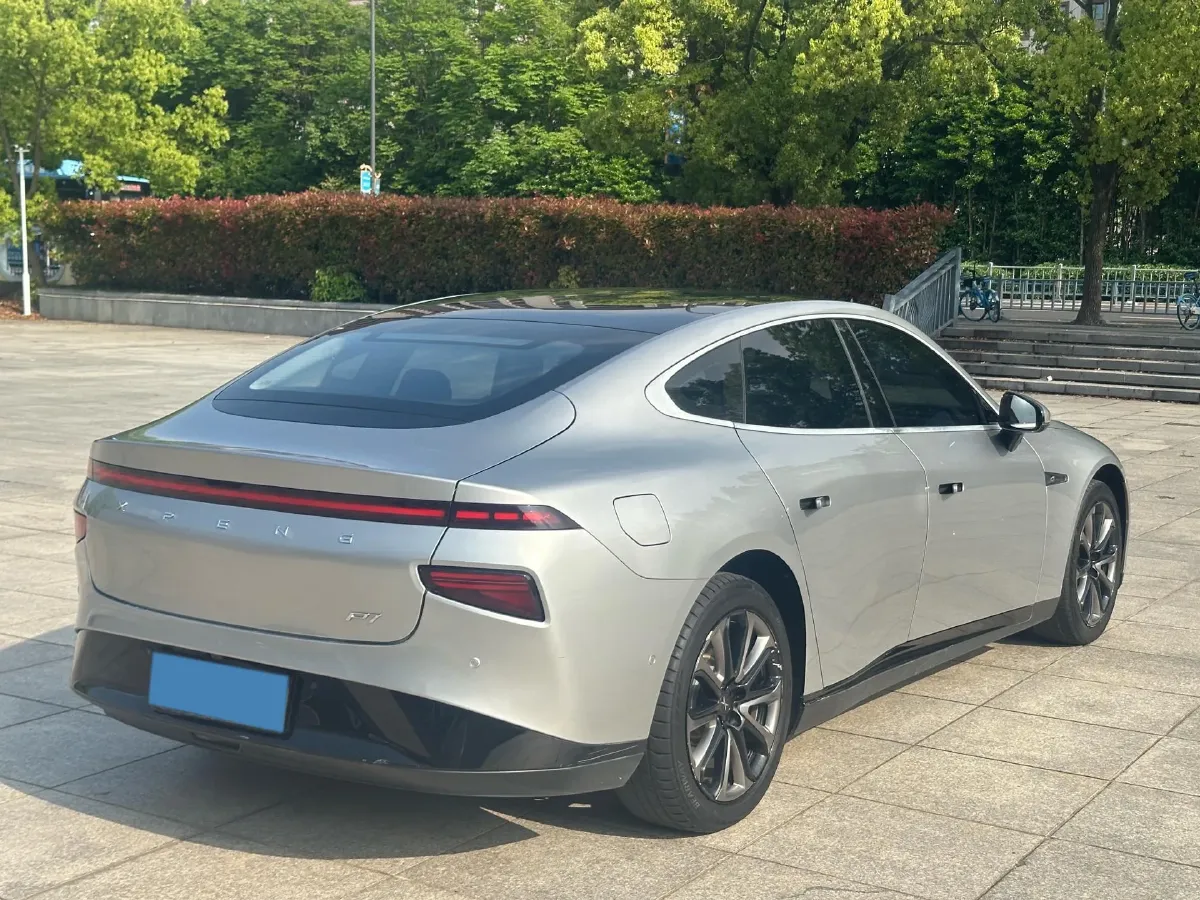 2020 DS 7 1.6T 215HP L4 8AT,autocango,china used car exporter,china ev exporter,chinese used car exporter,chinese used ev exporter