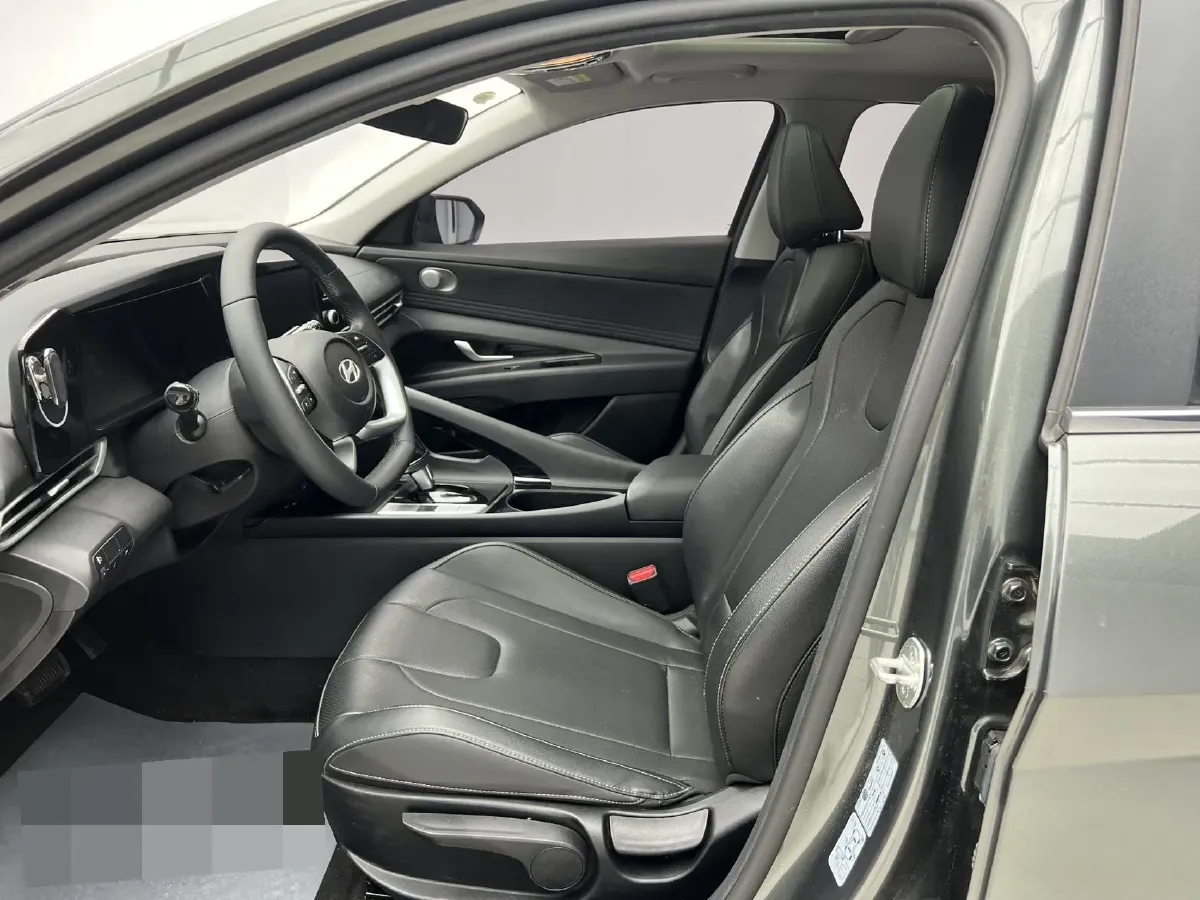 2023 Hyundai Elantra 1.5L 115HP L4 CVT,autocango,china used car exporter,china ev exporter,chinese used car exporter,chinese used ev exporter