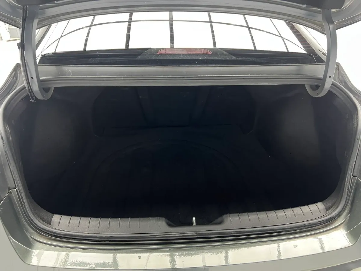 2023 Hyundai Elantra 1.5L 115HP L4 CVT,autocango,china used car exporter,china ev exporter,chinese used car exporter,chinese used ev exporter