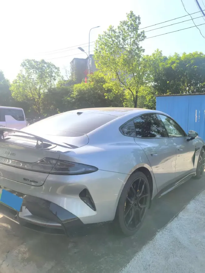 2025 MI SU7 Ultra BEV 93.7KWH,autocango,china used car exporter,china ev exporter,chinese used car exporter,chinese used ev exporter