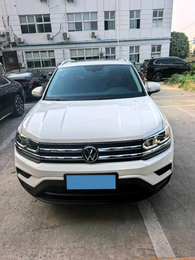 2021 Volkswagen Tharu 1.4T 150HP L4 7DCT,autocango,china used car exporter,china ev exporter,chinese used car exporter,chinese used ev exporter