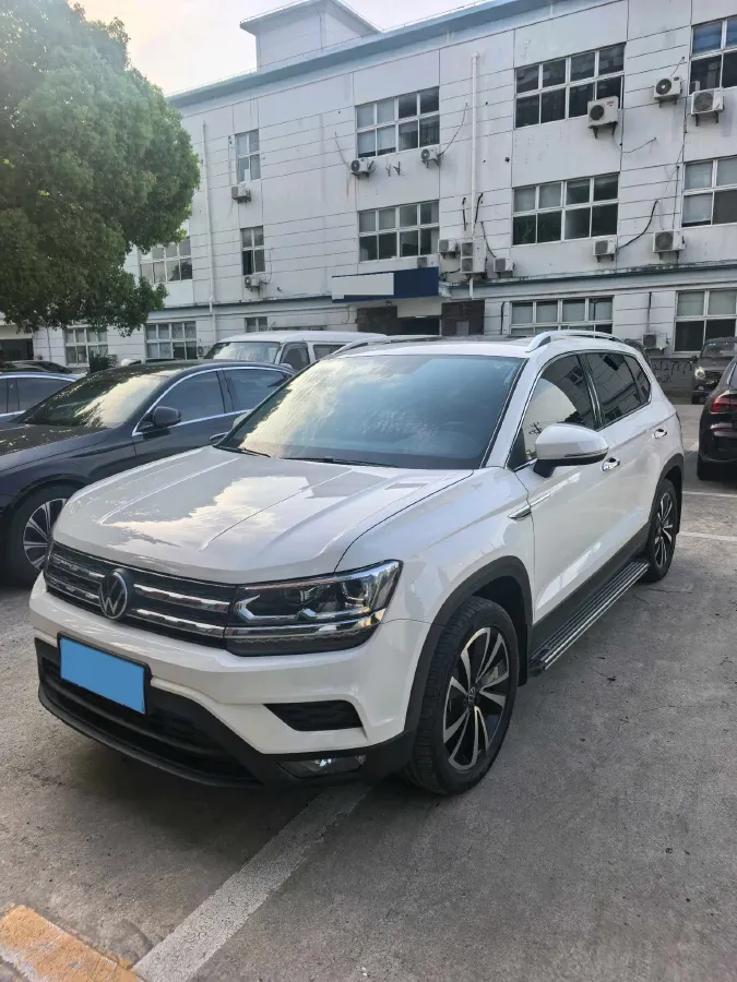 2021 Volkswagen Tharu 1.4T 150HP L4 7DCT,autocango,china used car exporter,china ev exporter,chinese used car exporter,chinese used ev exporter