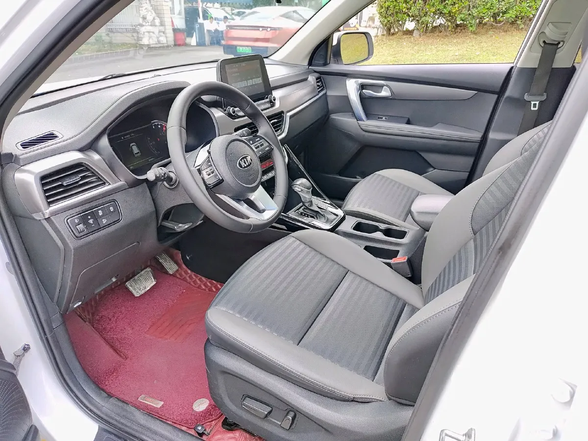 2019 Kia Sportage R 2.0L 160HP L4 6AT,autocango,china used car exporter,china ev exporter,chinese used car exporter,chinese used ev exporter