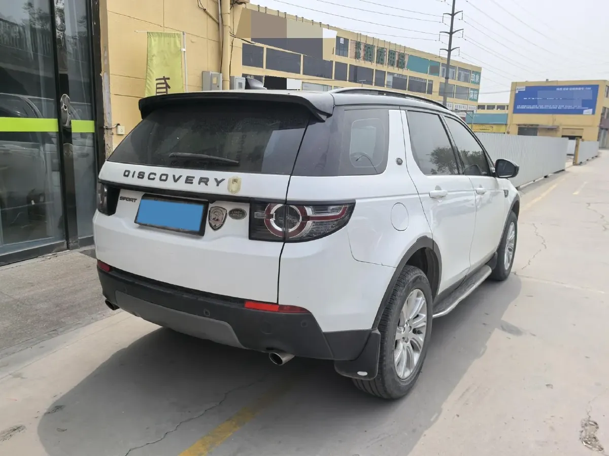 2018 Land Rover Discovery Sport 2.0T 241HP L4 9AT,autocango,china used car exporter,china ev exporter,chinese used car exporter,chinese used ev exporter