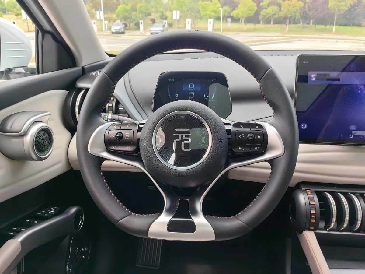 2023 BYD Yuan Plus BEV 49.92KWH,autocango,china used car exporter,china ev exporter,chinese used car exporter,chinese used ev exporter