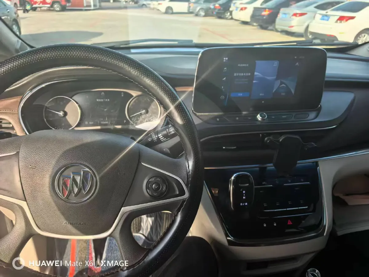 2021 Buick GL8 2.0T 237HP L4 9AT,autocango,china used car exporter,china ev exporter,chinese used car exporter,chinese used ev exporter