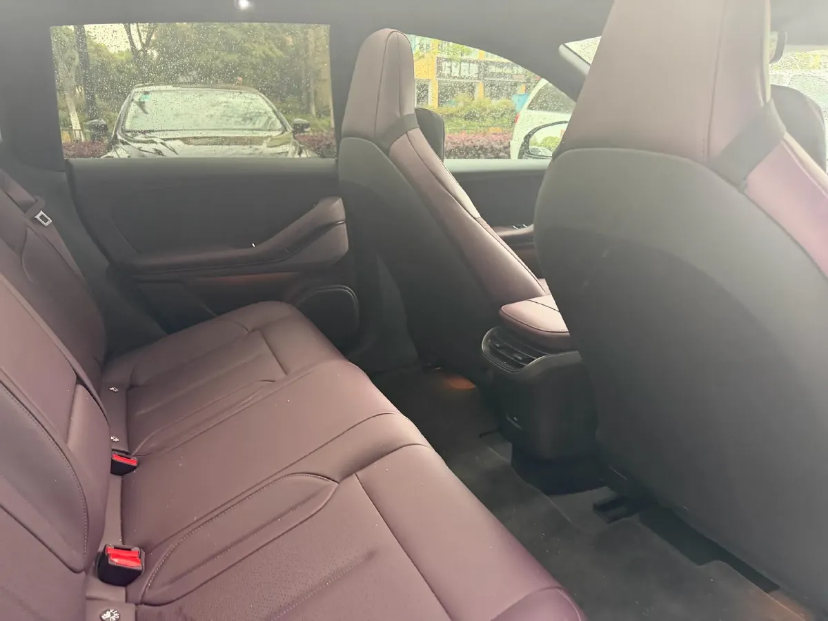 2024 NIO ET5T BEV 75KWH,autocango,china used car exporter,china ev exporter,chinese used car exporter,chinese used ev exporter