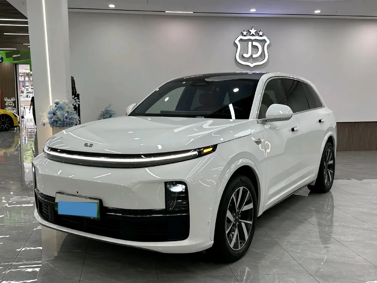 2024 Li L7 Range Extended 154HP REEV 42.8KWH,autocango,china used car exporter,china ev exporter,chinese used car exporter,chinese used ev exporter