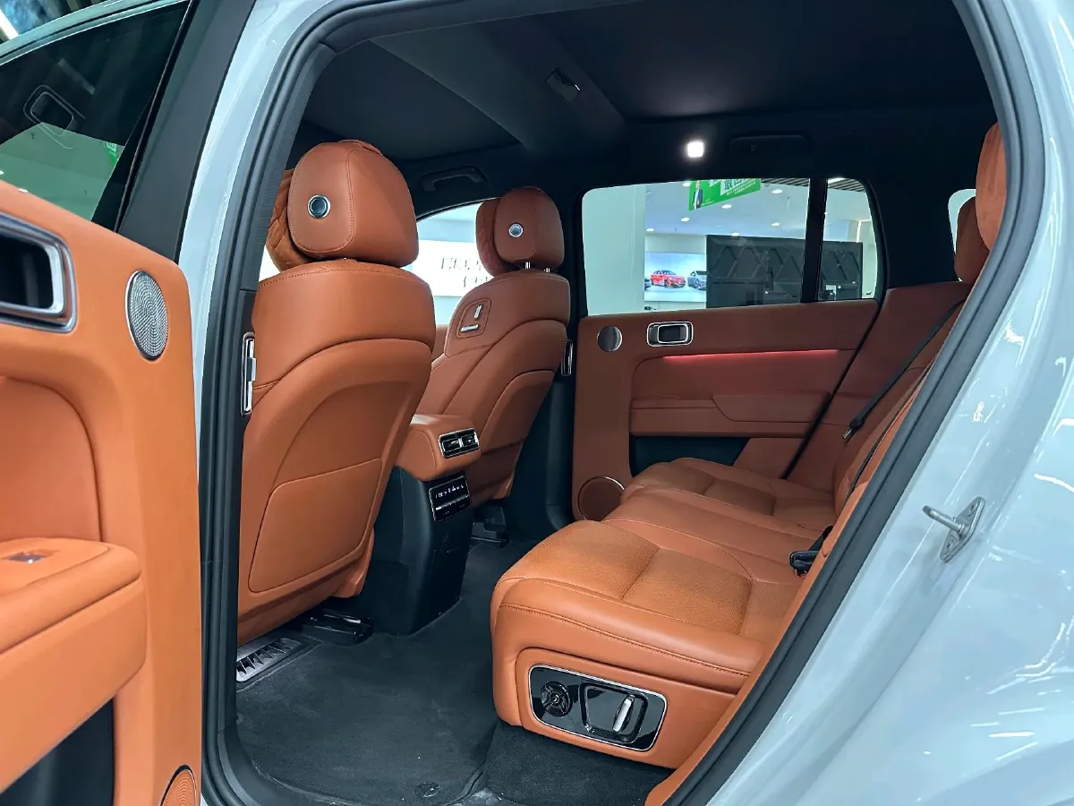 2024 Li L7 Range Extended 154HP REEV 42.8KWH,autocango,china used car exporter,china ev exporter,chinese used car exporter,chinese used ev exporter