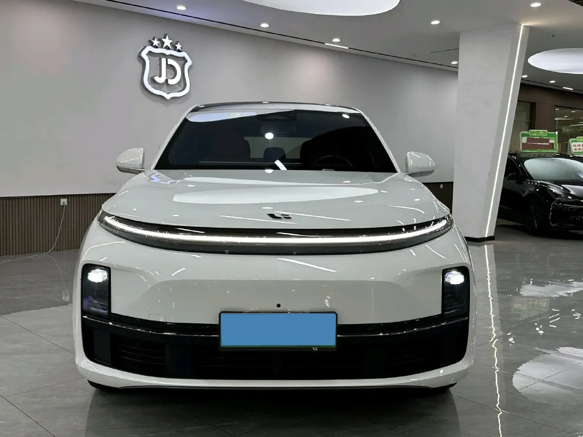 2024 Li L7 Range Extended 154HP REEV 42.8KWH,autocango,china used car exporter,china ev exporter,chinese used car exporter,chinese used ev exporter