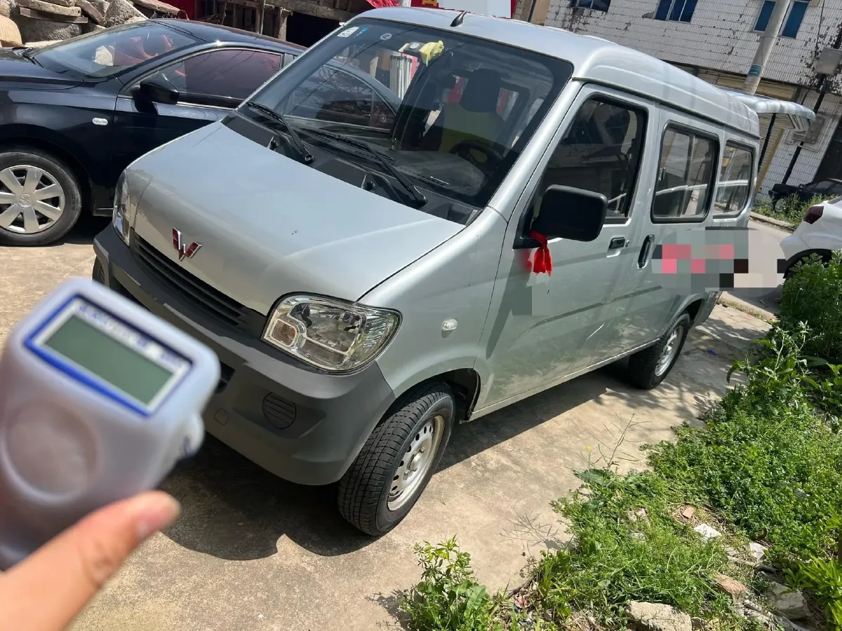 2020 WuLing ZhiGuang 1.2L 76HP L4 5MT,autocango,china used car exporter,china ev exporter,chinese used car exporter,chinese used ev exporter