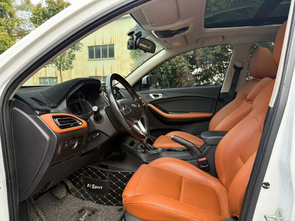 2017 Chery Tiggo 7 2.0L 122HP L4 CVT,autocango,china used car exporter,china ev exporter,chinese used car exporter,chinese used ev exporter