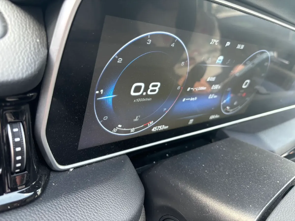 2022 HongQi HS5 2.0T 224HP L4 6AT,autocango,china used car exporter,china ev exporter,chinese used car exporter,chinese used ev exporter