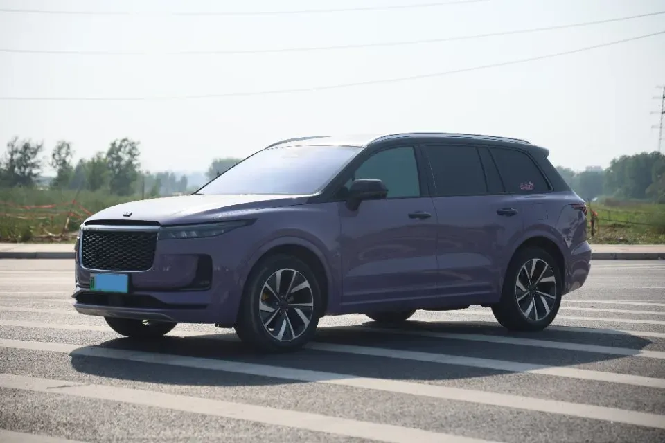 2021 Li ONE Range Extended 131HP REEV 40.5KWH,autocango,china used car exporter,china ev exporter,chinese used car exporter,chinese used ev exporter