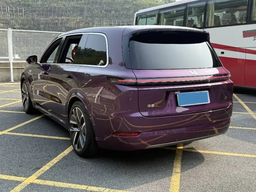 2023 Li L9 Range Extended 154HP REEV 42.6KWH,autocango,china used car exporter,china ev exporter,chinese used car exporter,chinese used ev exporter