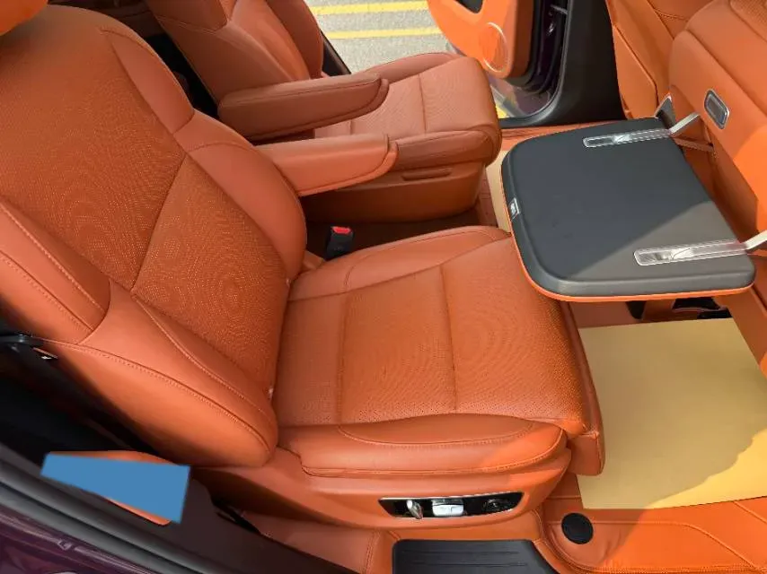 2023 Li L9 Range Extended 154HP REEV 42.6KWH,autocango,china used car exporter,china ev exporter,chinese used car exporter,chinese used ev exporter