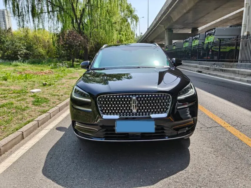 2021 Lincoln Corsair 2.0T 245HP L4 8AT,autocango,china used car exporter,china ev exporter,chinese used car exporter,chinese used ev exporter