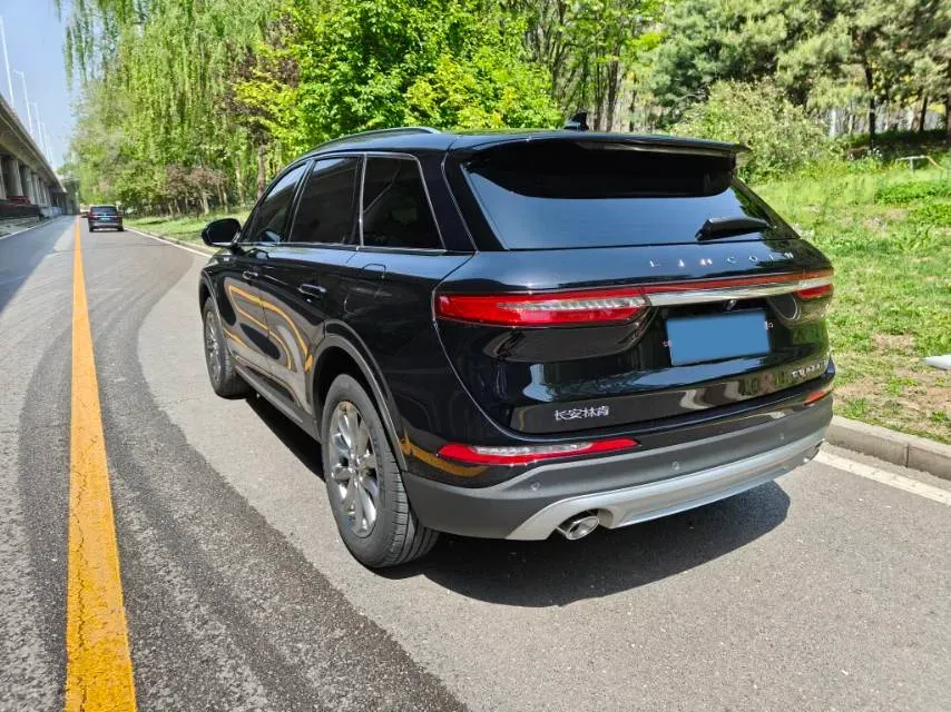 2021 Lincoln Corsair 2.0T 245HP L4 8AT,autocango,china used car exporter,china ev exporter,chinese used car exporter,chinese used ev exporter